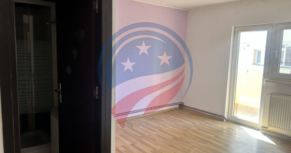 Vilă spațioasă D+P+E+M, 400 mp | Curte generoasă 400 ...