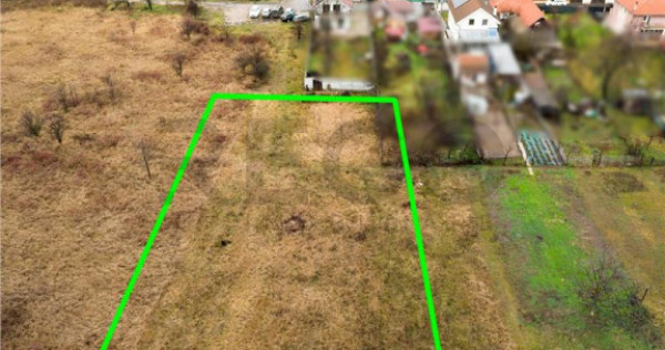 Teren 2200 mp cu utilitati,strada Radautilor, la 1 minut de