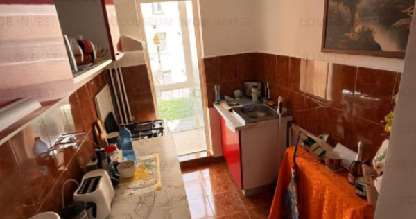 Apartament de 3 camere zona ASTRA,