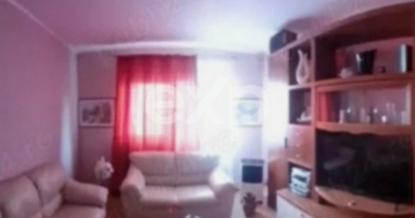 De v&acirc;nzare apartament 3 camere, et 3/4, zona Inel1, Constan