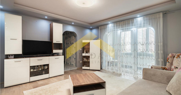 Apartament 3 camere in Micalaca de