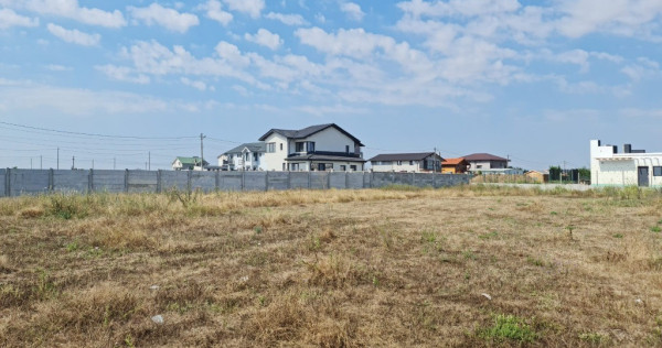 Teren de vanzare in Tuzla zona castelul de apa