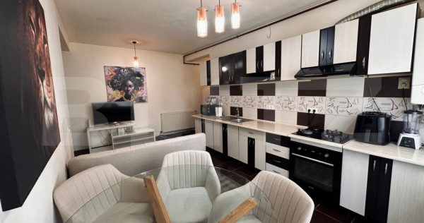 Apartament 3 camere, mobilat si utilat, zona Eroilor