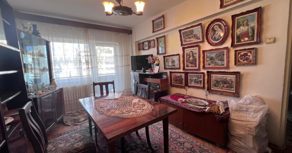 Apartament 2 camere,zona Piata Centrala