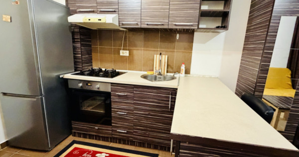 Studio cochet str Rezervelor poziționare excelentă, mobila