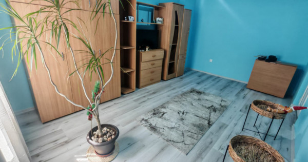 Garsonieră de v&acirc;nzare zona Institutul de Marină, Constan?