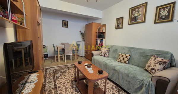 Apartament 2 camere decomandat cu gradina