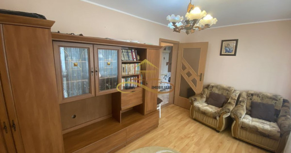 Apartament 3 camere, decomandate,Narcisa