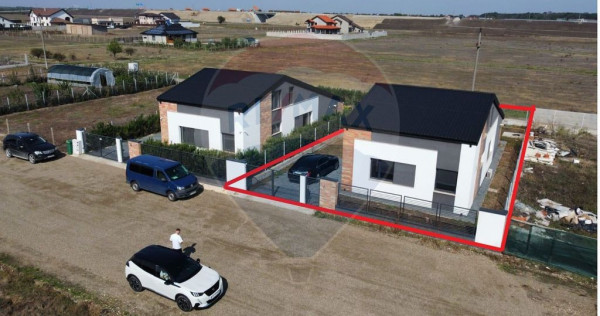 Casă / Vilă 5 camere &icirc;n zona Nord