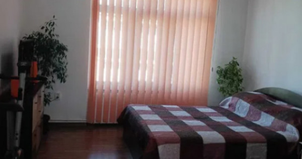 Apartament 2 camere, decomandat - Centrul Civic