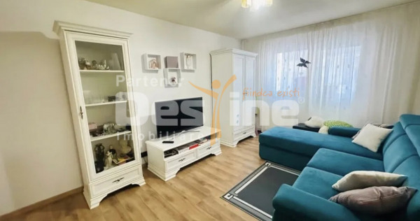 Apartament 3 camere, etajul 4, bloc regim &icirc;nălțime 4 etaj