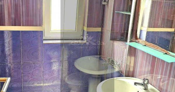 Oferim spre vinzare un Apartament 2 camere Gheoergheni zo...