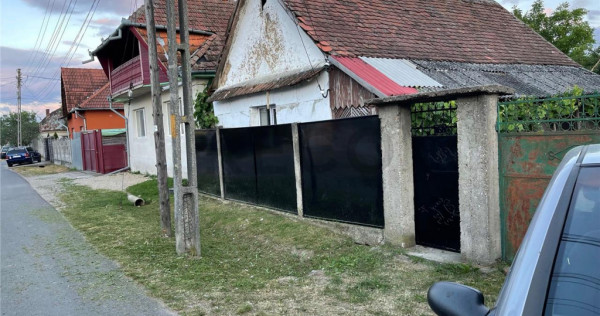 RECO Casa batraneasca cu teren generos la Tileagd