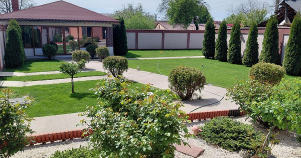 Casă complet utilată cu curte de poveste &ndash; la c&acirc;teva...