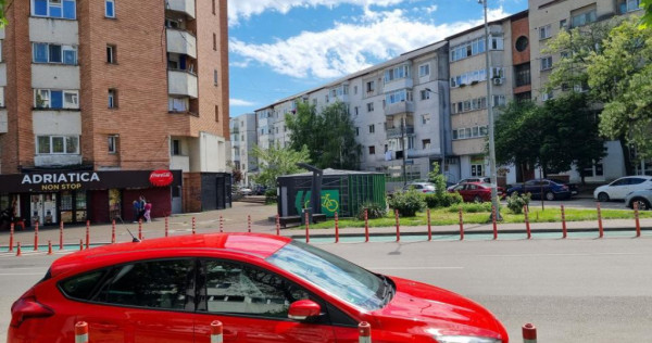 Zona de top-intre Centru si Insula de Agrement-Garsoniera de
