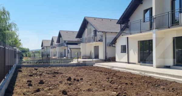Duplex modern de v&acirc;nzare &icirc;n S&acirc;ncraiu de Mureș &ndash; confor
