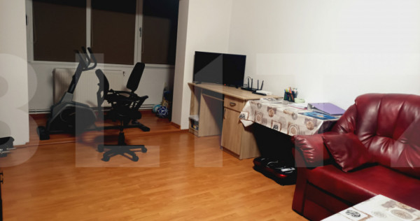 Apartament cu 3 camere, 74 mp, zona Girocului