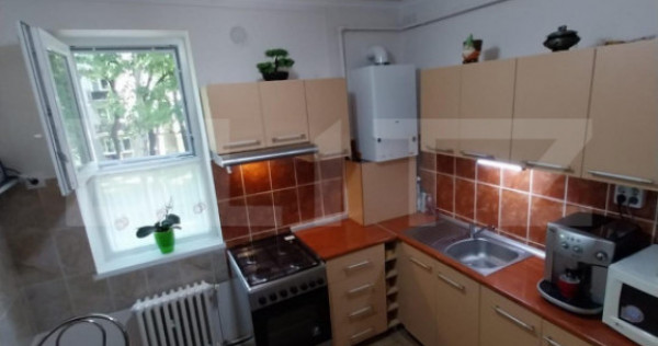 Apartament cu garaj inclus , 69 mp , Zona Careiului,