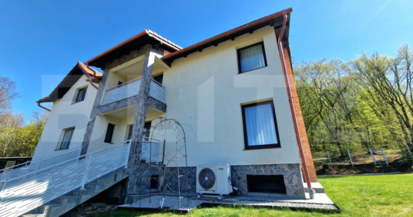 Casă premium 290 mp, teren 900 mp, la liziera pădurii &ndash;