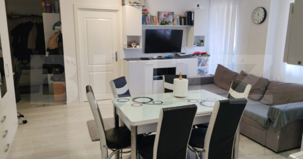 Apartament semidecomandat cu 3 camere, vedere la padure, par