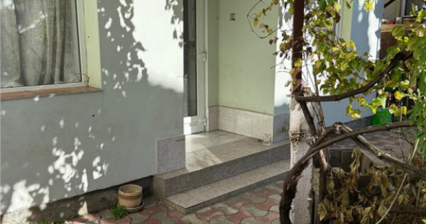 Casa tip duplex in zona centrala, 4 camere, mobilata complet