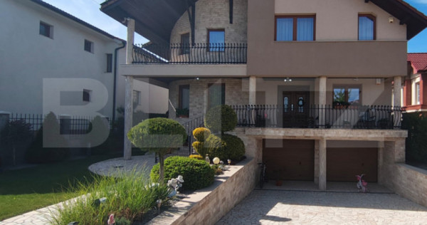 Casa D+P+M, 380 mp, teren 900 mp, Fotovoltaice Garaj, Sanmar