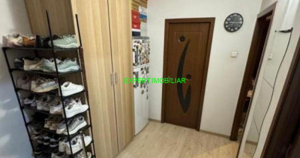 Vitan mall foisorului etaj 2 decomandat