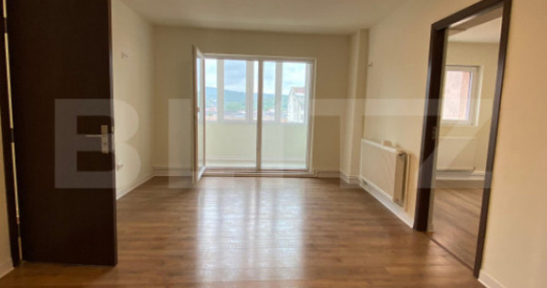 Apartament 4 camere, complet renovat &ndash; 2 băi, 2 balcoane,