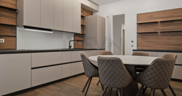 Apartament 5 camere I 241 mp utili I 2 locuri de parcare ...