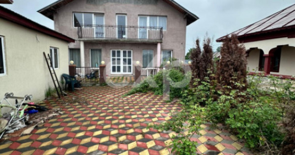 Casa de vanzare P+M 200 mp Racovita DB