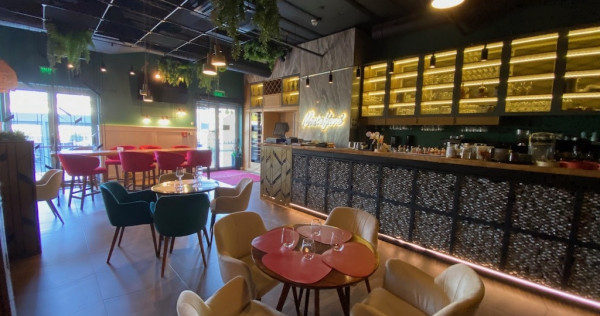 Restaurant si terasa - Asmita Gardens - cedare business
