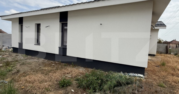 Casă semifinisată 4 camere, 105 mp, zona Odoreu