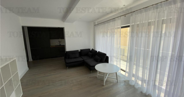 Apartament cu 3 camere de in Piata Victoriei