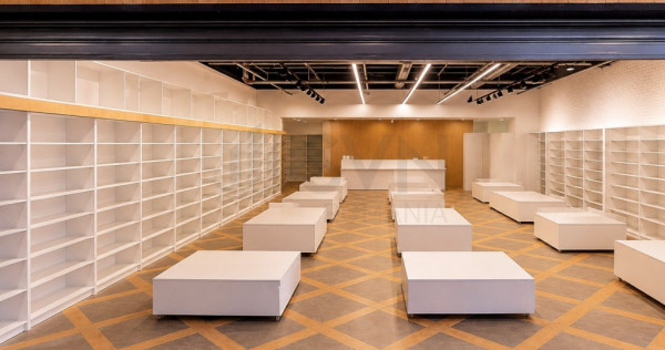 Spatiu comercial Erou Iancu Nicolae stradal