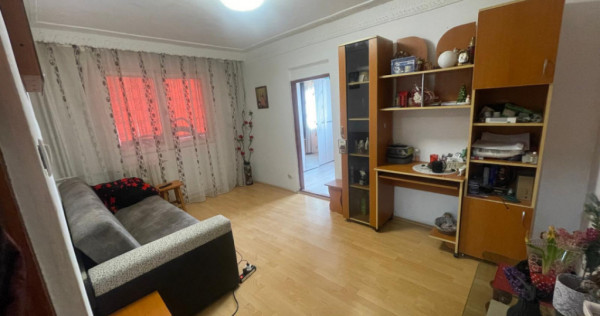 Apartament 2 camere, Craiovita - zona Materna