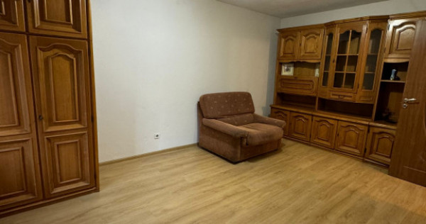 Garsonieră l&acirc;ngă generală nr4