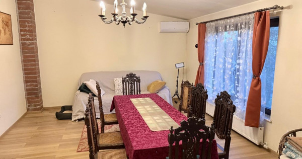 Vand casa 5 camere in Cruceni 15 min de Arad