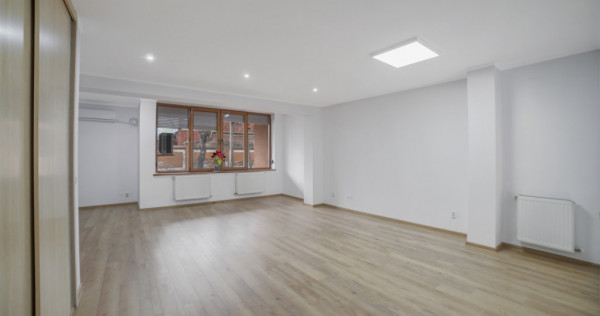 Spatiu birouri*Apartament cu 3 camere*Uranus*George Cosbuc*U