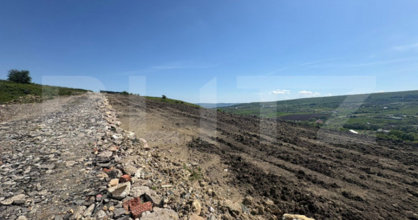 Teren extravilan de 5.100 mp la intrare &icirc;n Chinteni &ndash; opo