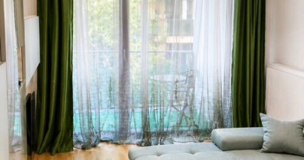 //2 CAMERE// LOC DE PARCARE// MRS SMART//