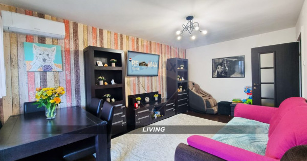 ULTRACENTRAL DE VANZARE Apartament cu 3 camere