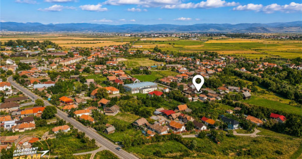 FILM! 2.000 mp teren intravilan, cu utilitati, apreciabil ar