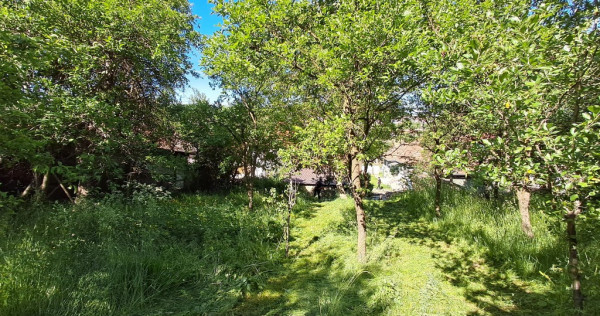 Casa zona centrala in Chinteni teren 1431 mp