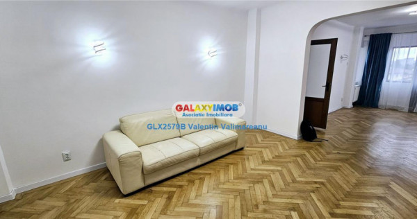 Apartament 3 Camere Muncii metrou DV 370
