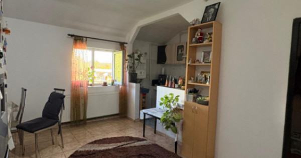 Apartament 2 camere mobilat și utilat complet, 40 mp &ndash; T?