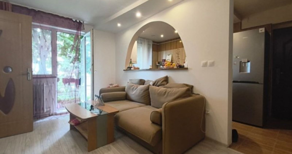 Apartament 3 camere in Deva, zona Licee