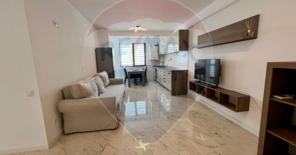 Apartament cu 3 camere de v&acirc;nzare