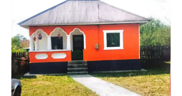 Casa plus teren plus pasune Campu Mare