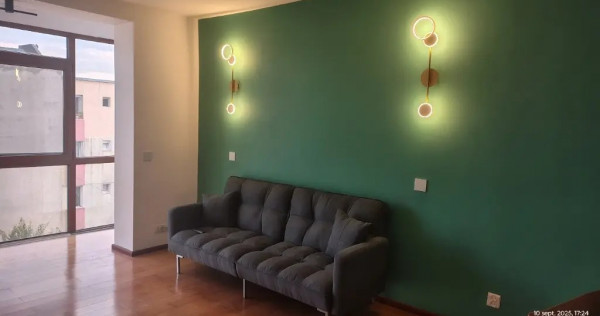 V&acirc;nd apartament 2 camere, central