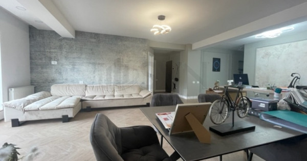 Apartament superb 4 camere bloc 2004 zona Arcul de Triumf...